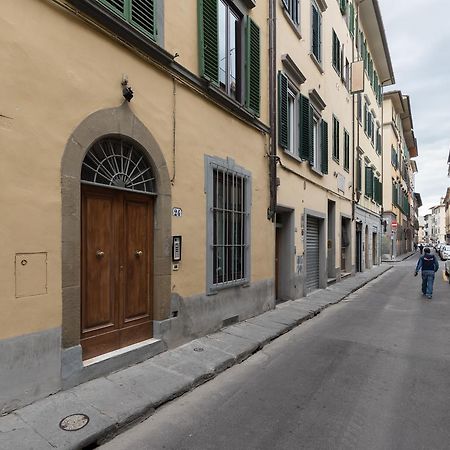 F7 - Santa Croce One Bedroom Flat For 2 Or 3 Guests Florencja Zewnętrze zdjęcie