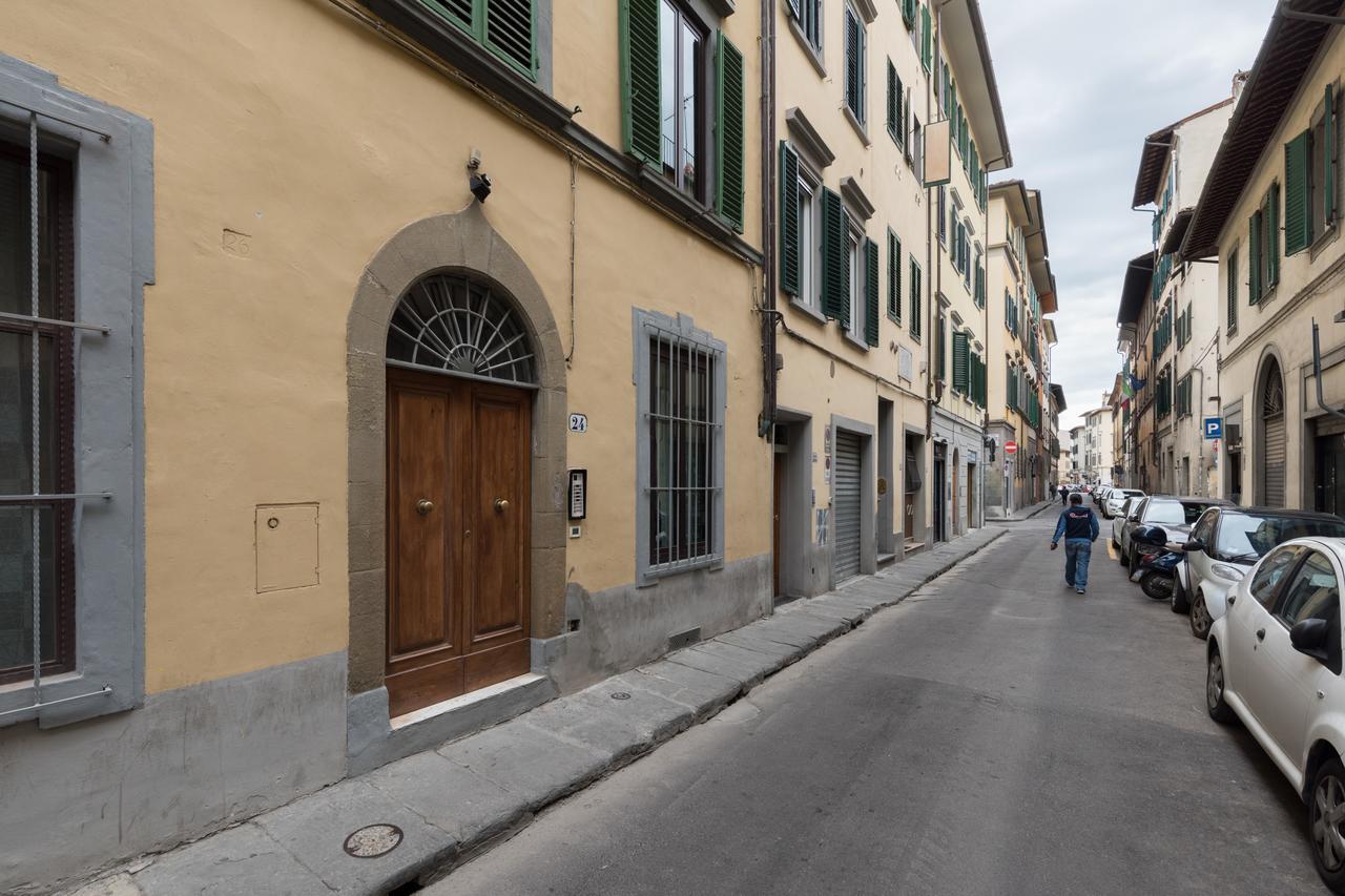F7 - Santa Croce One Bedroom Flat For 2 Or 3 Guests Florencja Zewnętrze zdjęcie