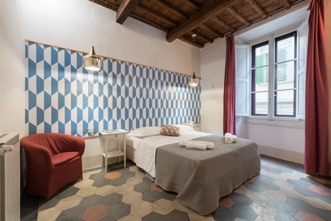 F7 - Santa Croce One Bedroom Flat For 2 Or 3 Guests Florencja Zewnętrze zdjęcie
